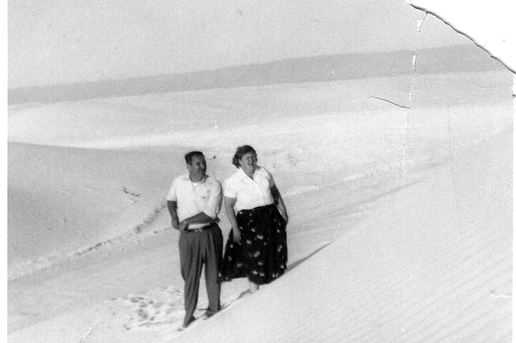 Acie and Ruth Mitchell at White Sands