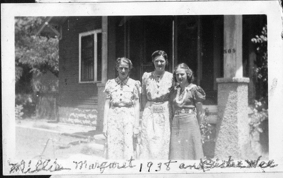 Mildred, Margaret and Sister Wee